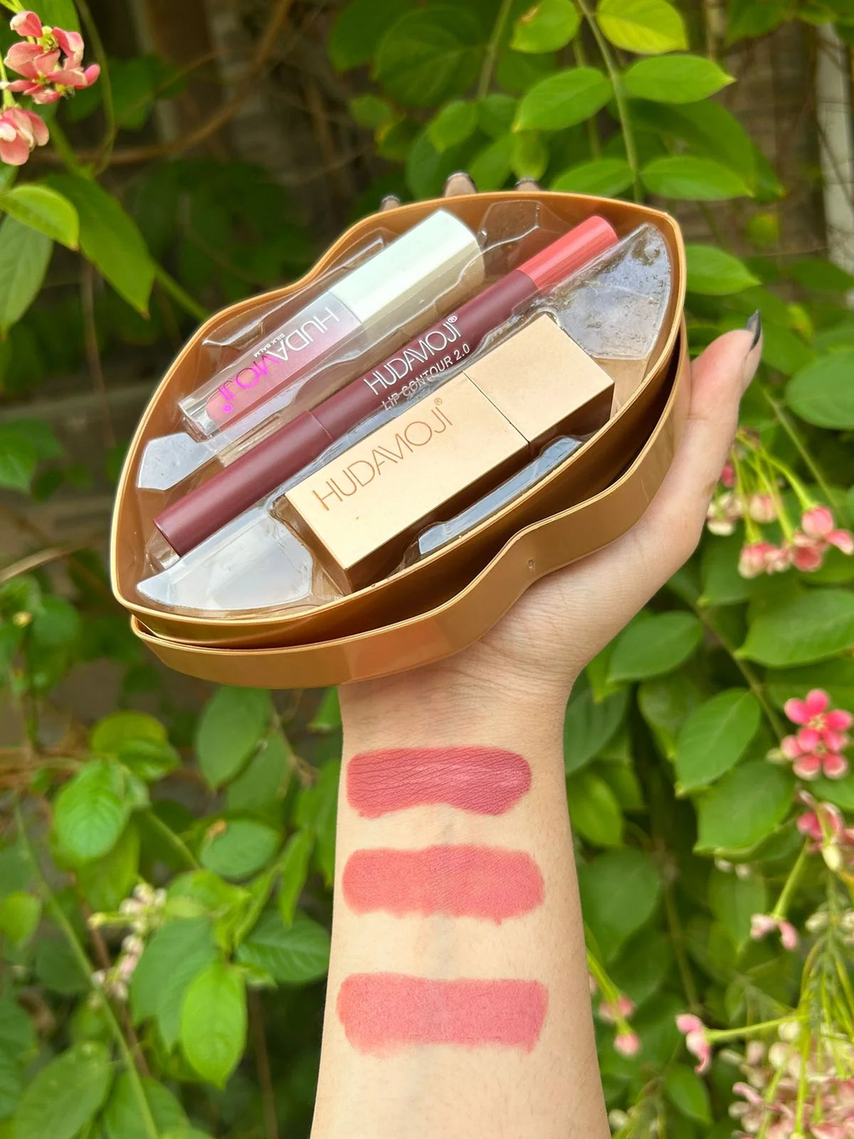 Hudamoji 3 in 1 Velvet matte Lip care trio set
